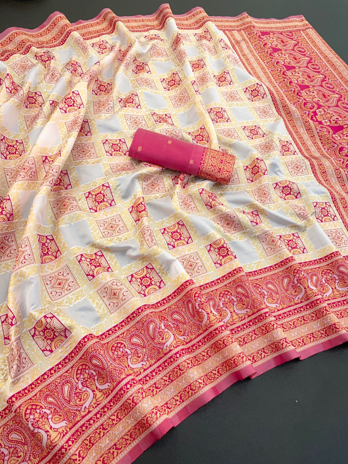 Dola Look By Aab Art Silk Jacquard Border Saree Suppliers In India